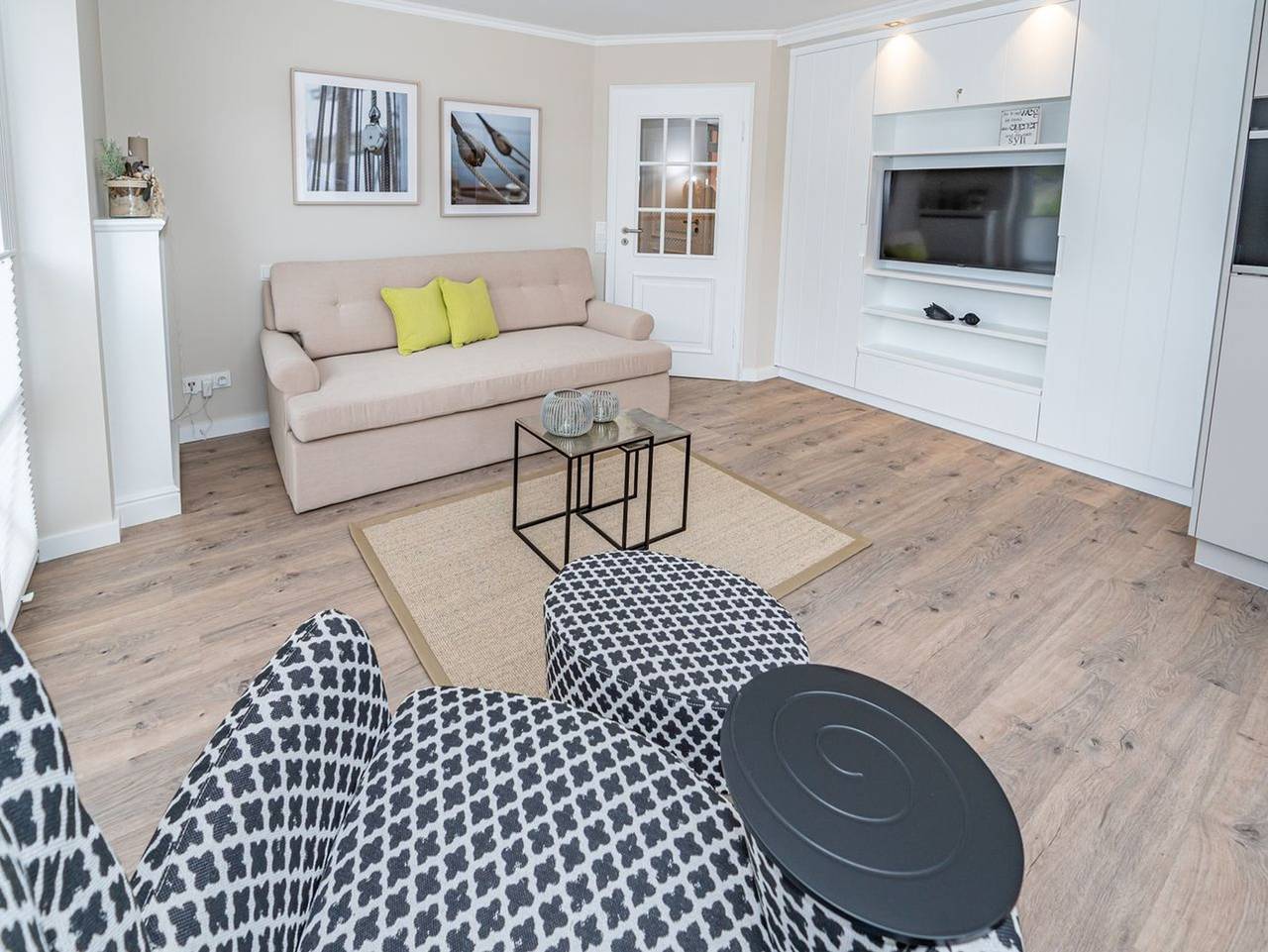 Ganze Ferienwohnung, Strandperle - Moderne 2-Zimmer-Ferienwohnung mit Balkon, am Dorfteich. in Wenningstedt, Sylt