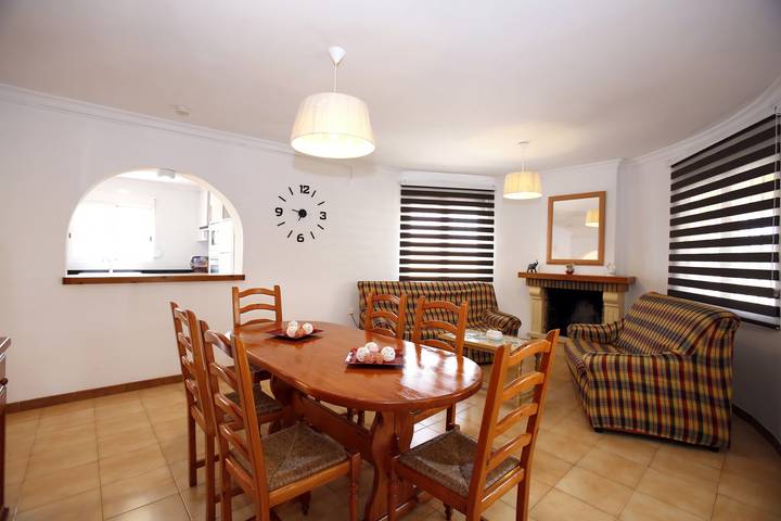 Villa für 6 Personen, mit Terrasse und Garten in Dénia - 4