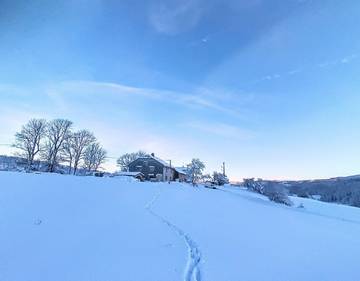 Gîte pour 6 personnes, avec terrasse et jardin à Saint-Claude (Jura)