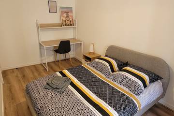 Appartement De Vacances pour 6 Personnes dans Saint-Étienne, Loire, Photo 4