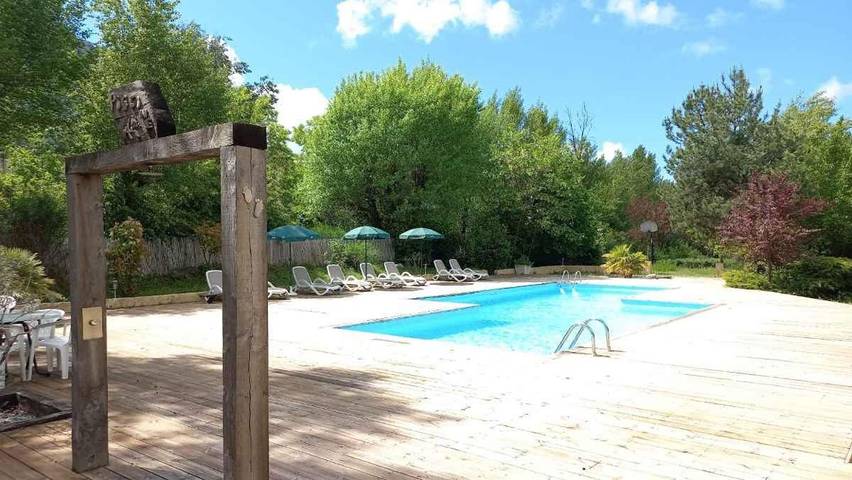 Hôtel pour 2 personnes, avec piscine ainsi que jardin et vue à Buis-les-Baronnies - 4