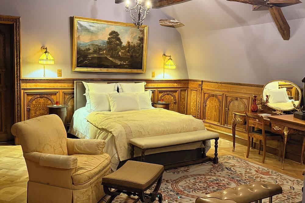 3 chambres dans le Château de la Brosse,Indre, 17 eme siècle in Région de Châteauroux