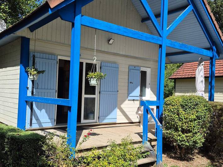 Village Chalets – Le Rû Du Pré - Chalet 4 personnes - confort 4 personnes in Deux Rivières, Région d'Auxerre