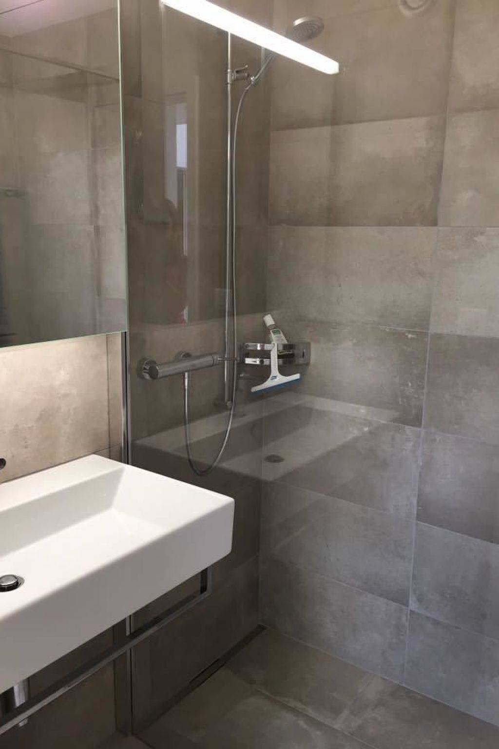 Entire apartment, Turmalin 2. Stock in Lenk im Simmental, Lenk