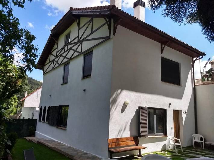 Apartamento para 11 personas, con Terraza además de Jardín y Vistas en El Espinar
