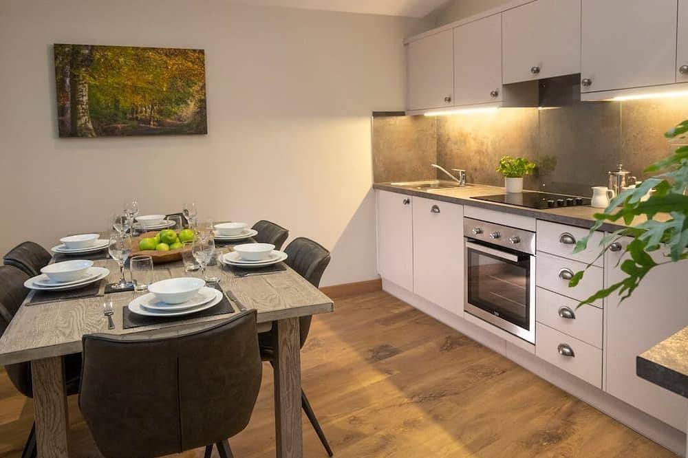 Delamere Silver Birch 2 doubles & 1 twin Secluded in Delamere, Cheshire West and Chester