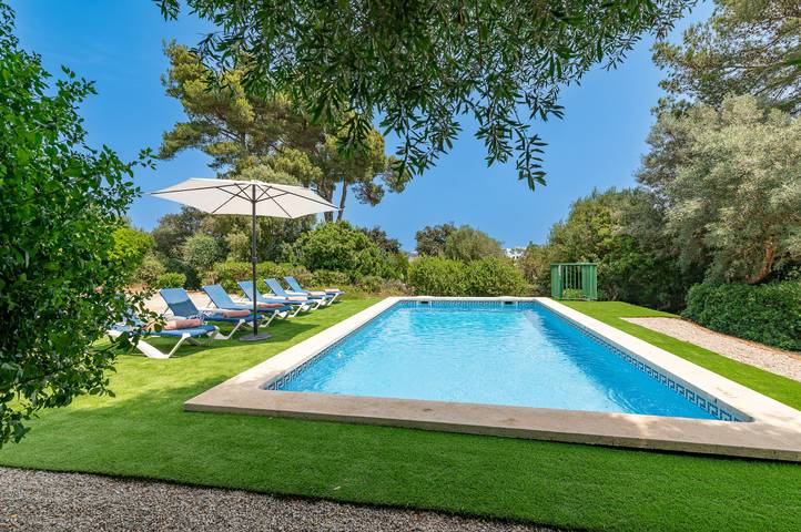 Ferienhaus für 6 Personen, mit Terrasse und Garten in Playa de Muro - 4