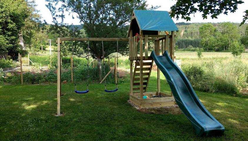 Gîte pour 6 personnes, avec jardin à Saint-Romain (Puy-de-Dôme) - 4