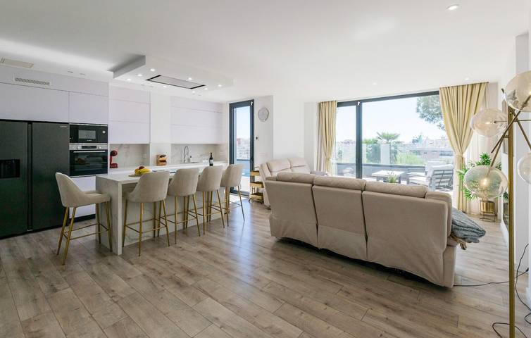 Appartement avec vue sur la mer, avec piscine et terrasse, à 2,5 km de la Costa del Sol in La Viña (Torre del Mar), Vélez-Málaga