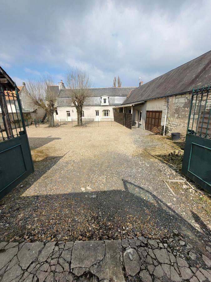 Location de vacances pour 10 personnes, avec terrasse et jardin à Chouzé-sur-Loire