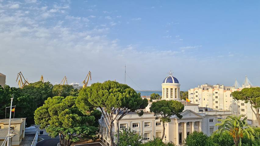 Ferienwohnung für 6 Personen, mit Terrasse, kinderfreundlich in Cádiz - 3