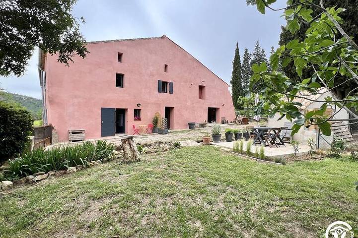 Location de vacances pour 4 personnes, avec jardin, animaux acceptés à Thézan-des-Corbières