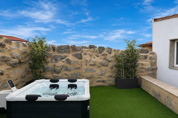 Villa pour 6 personnes, avec terrasse et jardin - 1