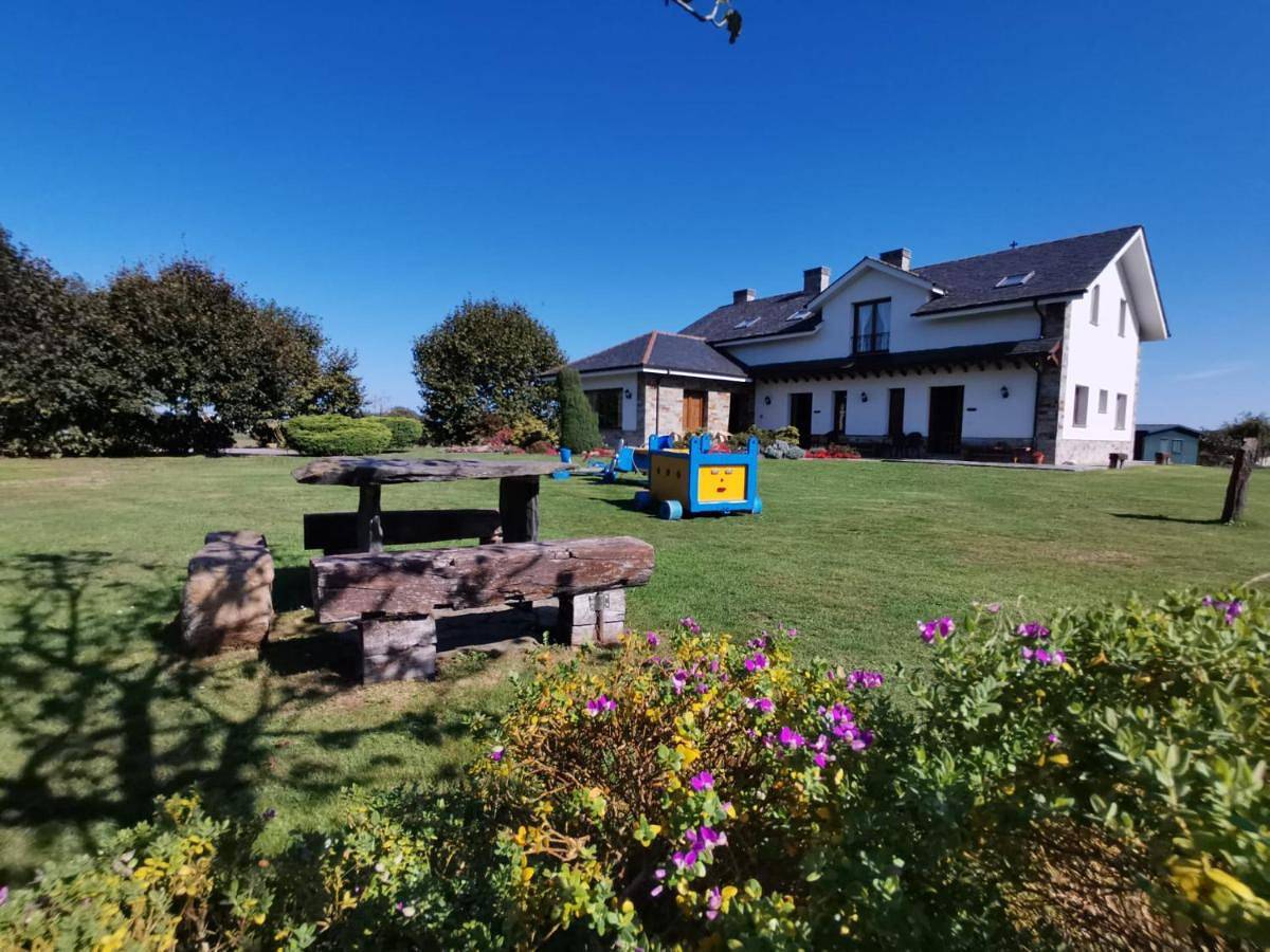 Apartamento entero, Apartamentos La Cruz de Paderne in Navia, Costa Verde