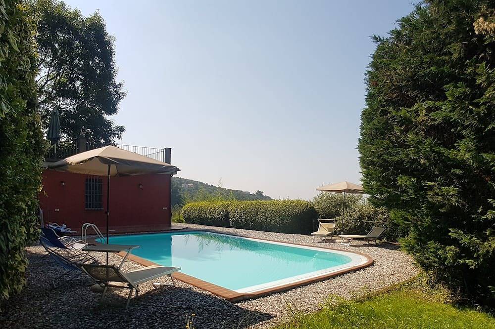 Kunst und Spa umgeben von Natur - Beheiztes Schwimmbad in Massa e Cozzile, Pistoia Provinz