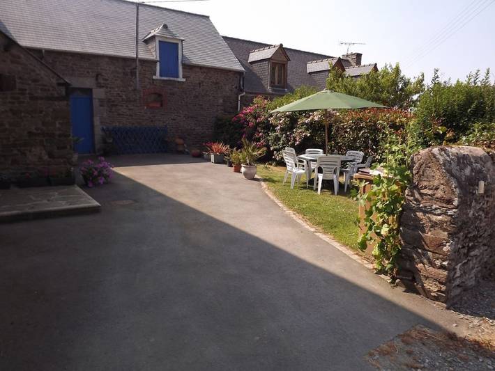 Gîte pour 3 personnes, avec jardin à Plouër-sur-Rance - 2