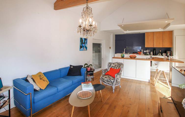 Appartement confortable avec piscine, parking et WiFi - 2km de Grillon in Colonzelle, Région de nyons