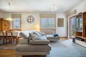 Gîte pour 6 personnes, avec balcon, animaux acceptés à Breguzzo