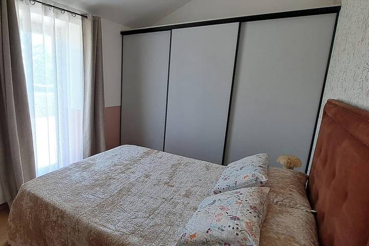 Location de vacances pour 6 personnes, avec Piscine dans Saint-Christophe-du-Bois - 3