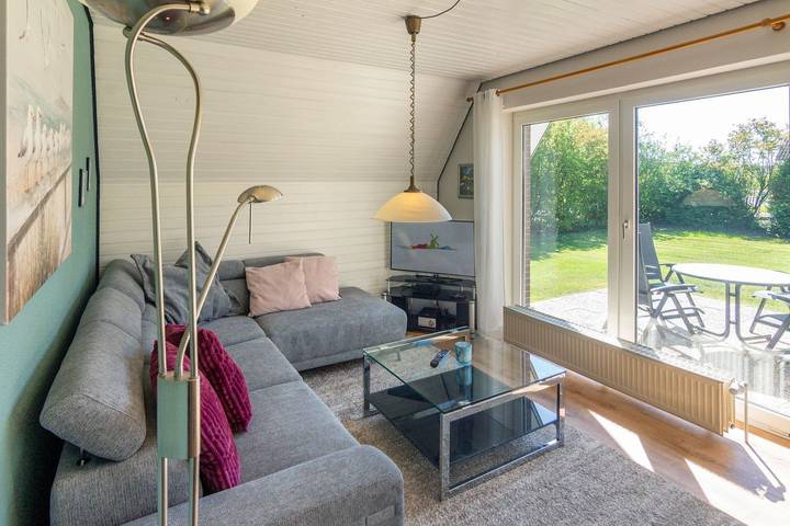 Ferienhaus für 4 Personen, mit Garten in Neßmersiel - 2