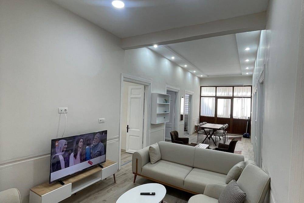 Apartment for 11 People in Muratpaşa, Antalya Province
