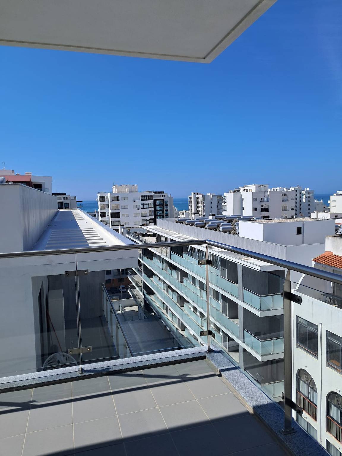 Apartamento inteiro, T3 Alto Forte -Vista Mar,Ar Condicionado,Garagem in Quarteira, Distrito de Faro