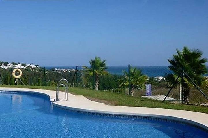 Apartamento de vacaciones para 6 personas, con jardín y piscina - 1