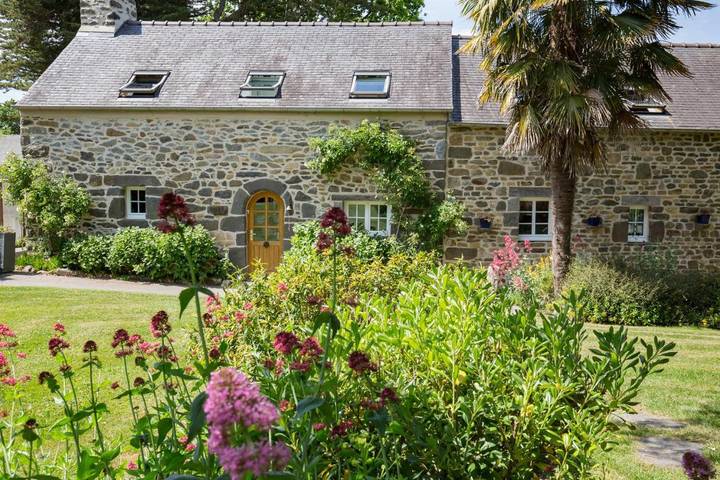 Maison de vacances pour 10 personnes, avec piscine ainsi que jardin et vue, adapté aux familles