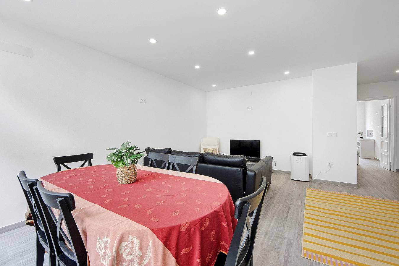 Apartamento entero, Apartamento 'Furadouro 2 con Vista al Mar' con Vista al Mar, Balcón y Wi-Fi in Furadouro, Ovar