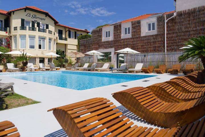 Hôtel pour 2 personnes, avec jardin et piscine