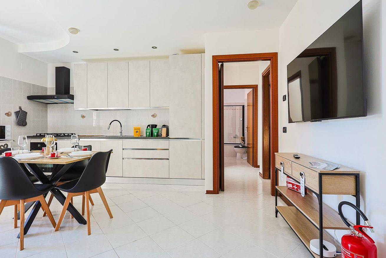 Appartamento intero, Casa Albule by Rentbeat in Tivoli, Provincia di Roma