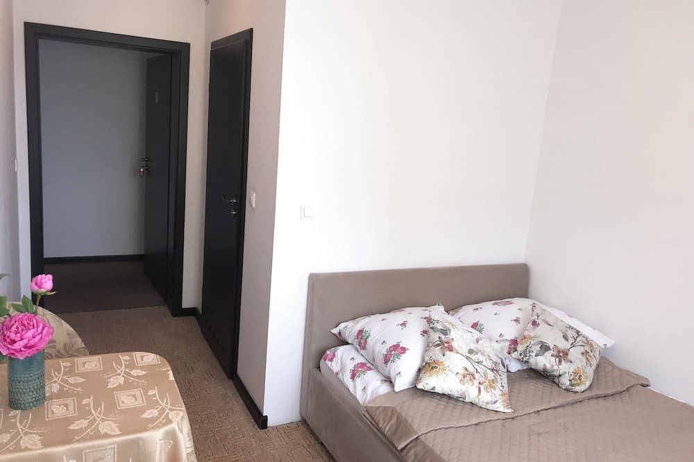Villa California Darłówko: Komfort 300 m od plaży, Wi-Fi, grill! in Darłówko, Darłowo