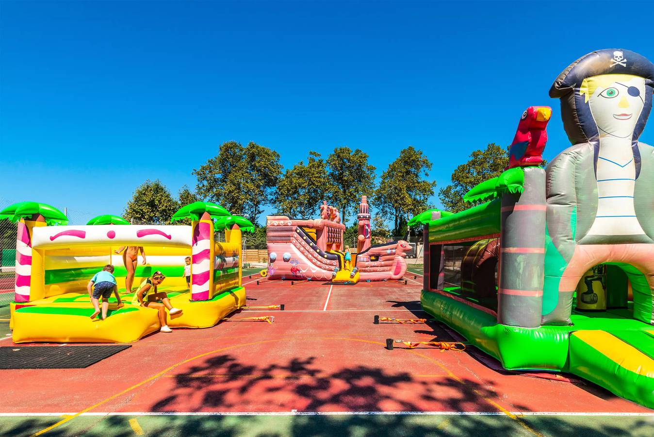 Mobil Home 3 estancias 4 People Climated in Elna, Côte d'Améthyste