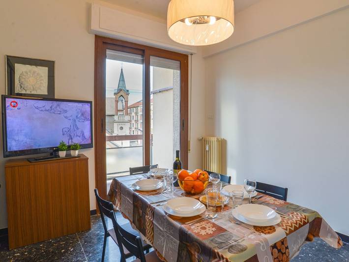 Ferienwohnung für 5 Personen, mit Balkon in Savona