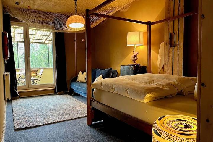 Ganze Wohnung, Übersee – ruhige Gästewohnung mit Terrasse & Lehmputz in Himmelpfort in Himmelpfort, Ruppiner Seenland