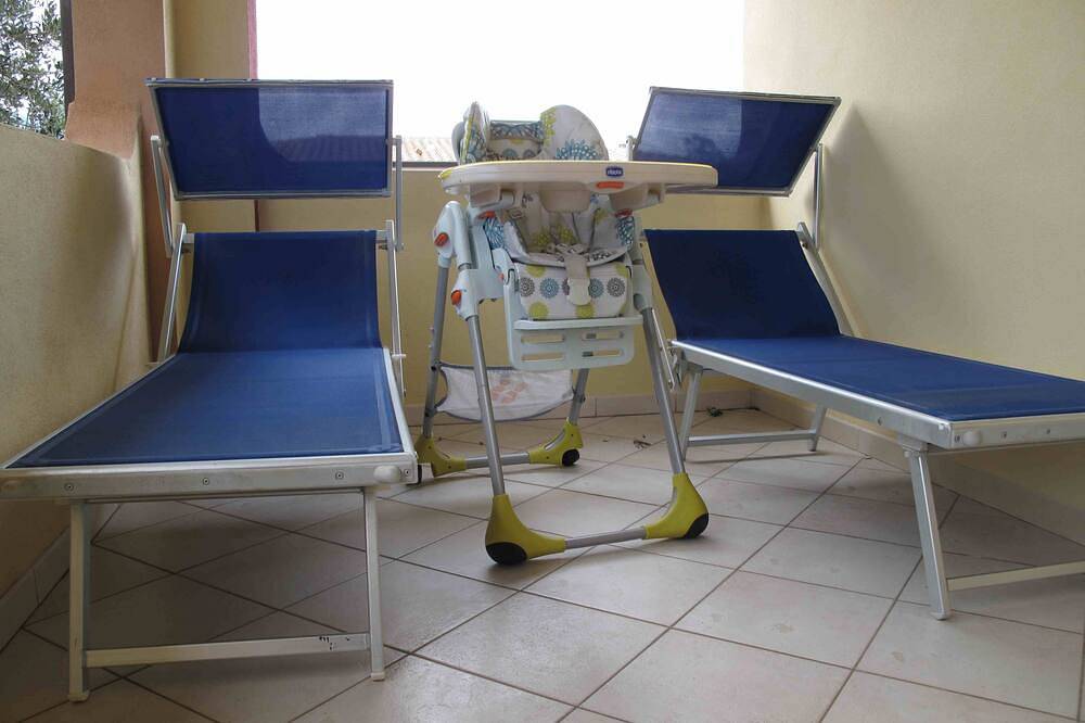 Villetta bifamiliare con giardino in Olia Speciosa, Cagliari e Dintorni