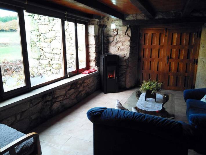 Casa rural para 11 personas, con Terraza además de Jardín y Vistas en Comarca de Sarria