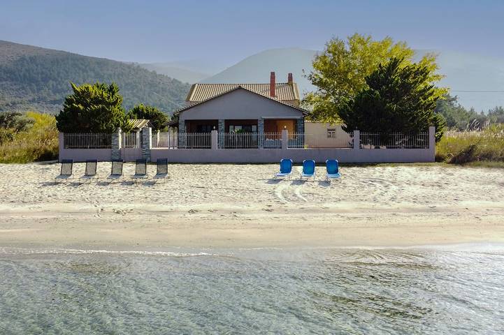 Villa für 12 Personen, mit Garten und Balkon - 1