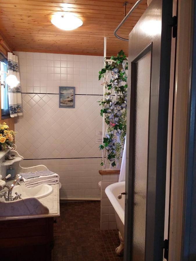 Superior Double or Twin Room in Saint-Pierre-de-Plesguen, Région de Saint-Malo