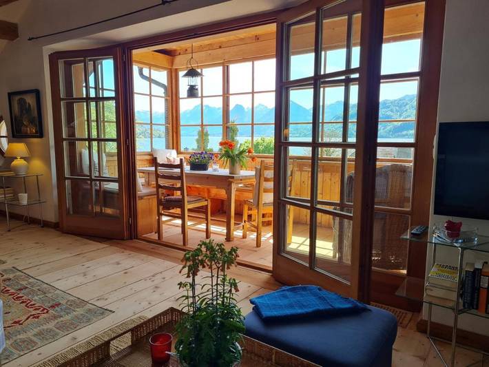 Ferienwohnung für 2 Personen, mit Terrasse und Garten sowie Ausblick in St. Gilgen - 2