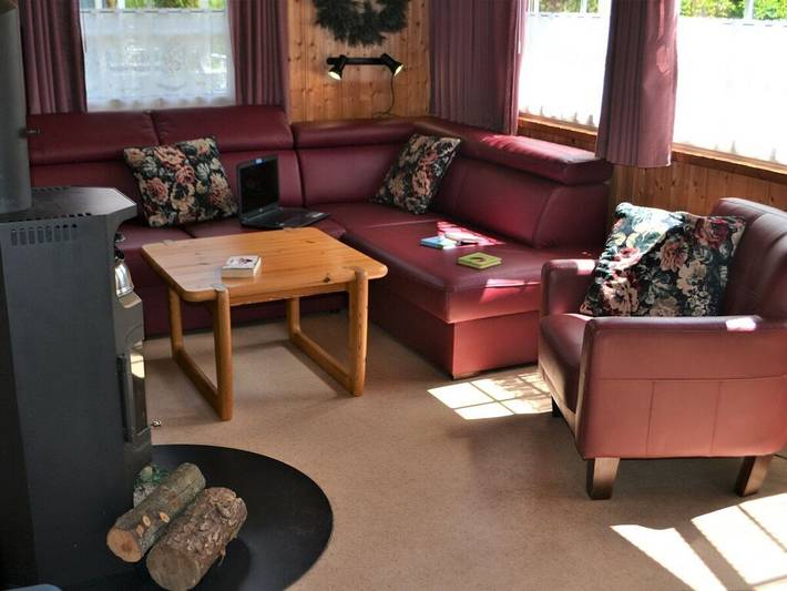 Ferienwohnung für 8 Personen, mit Terrasse und Garten in Userin