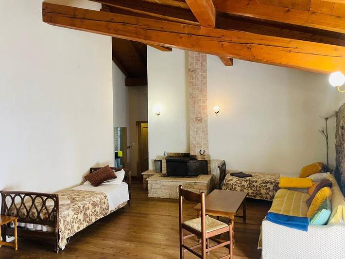 Vakantiehuis voor 6 personen, with tuin and uitzicht as well as uitzicht op het meer in Arco