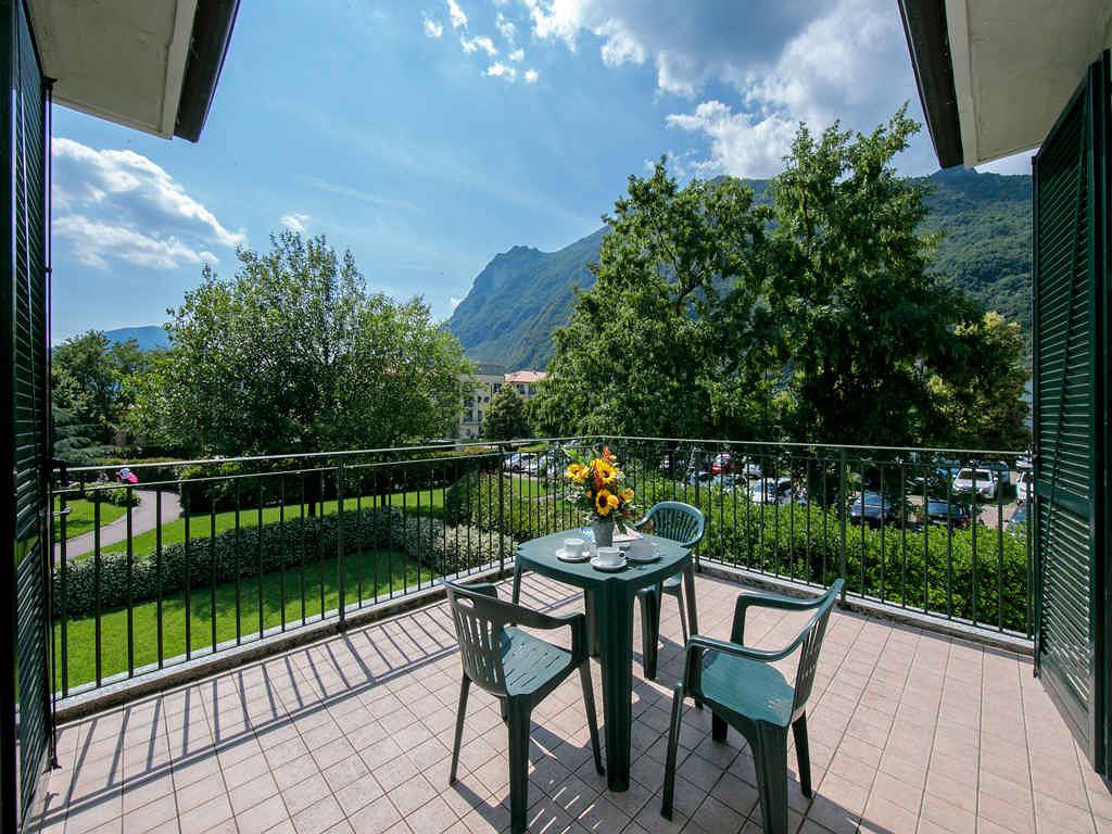 Entire holiday apartment, Holiday apartment with garden and Wifi  in Porlezza, Comune di Porlezza