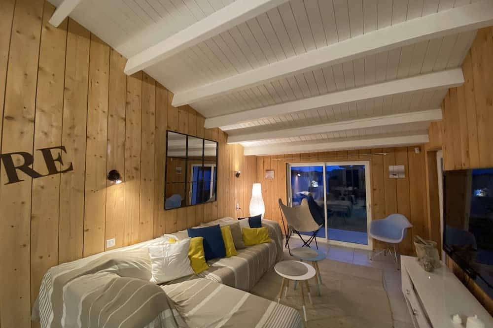 Casa con gran jardín cerrado cerca de la playa. in Saint-Clément-des-Baleines, Isla de Ré