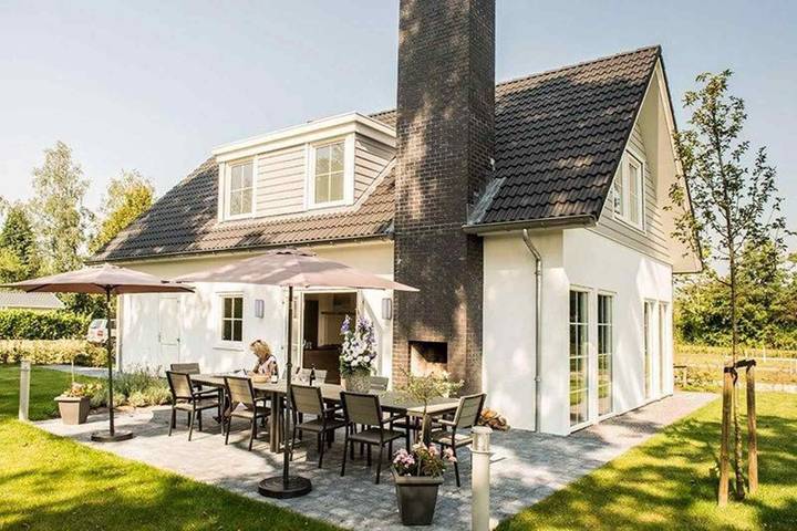 Villa voor 10 personen, met Terras en Tuin in Noord-Brabant