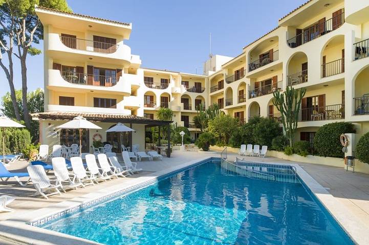 Ferienwohnung am Strand für 5 Personen, mit Balkon in Santa Ponsa