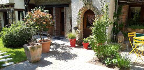 Gîte pour 5 personnes, avec terrasse et jardin à Chevreuse