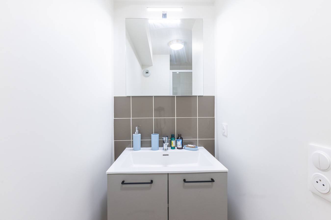 Ganzes Studio, L'Onyx - Wifi in Achères, Yvelines