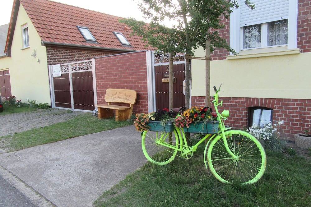 Ganze Wohnung, Familienfreundliche Nichtraucherferienwohnung in Milow (Milower Land), Milower Land