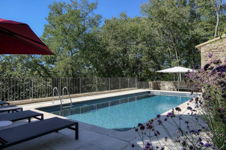 Gîte pour 10 personnes, avec jardin et terrasse, animaux acceptés